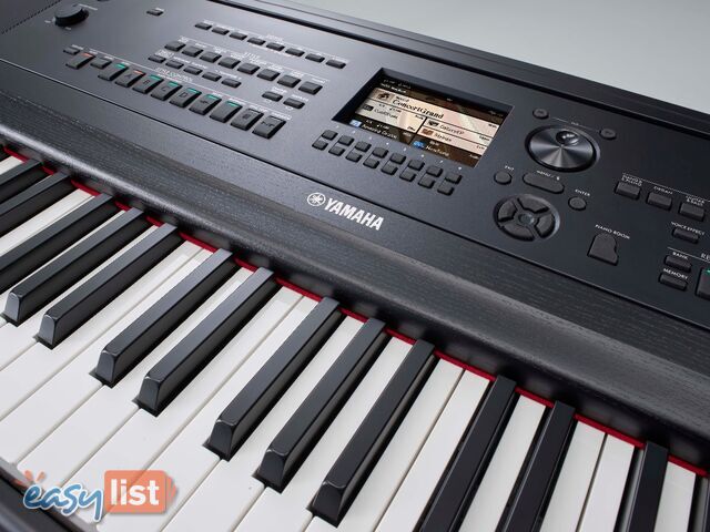 Yamaha Digital Piano DGX670 