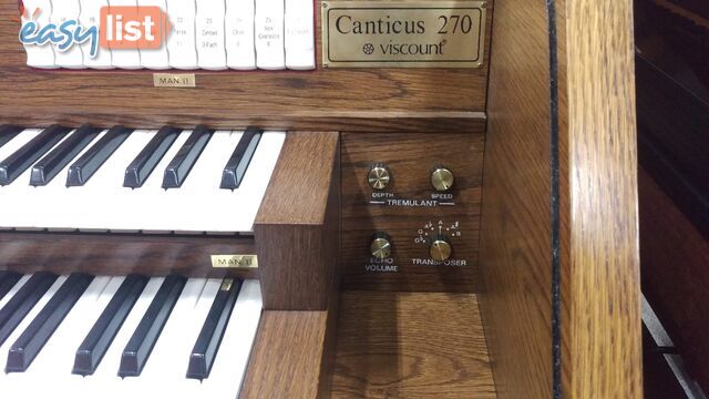 Viscount Canticus 270 Classical Organ ~ Now Sold ~ with a 27 flat radiating pedal board