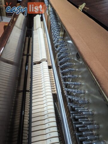 Kawai K25EA 121cm Upright Piano in Polished Mahogany - Ser No #2503394