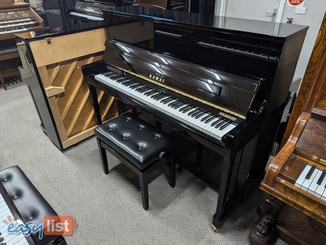 KAWAI K300J 122cm Upright Piano in Polished Ebony. Made in Japan