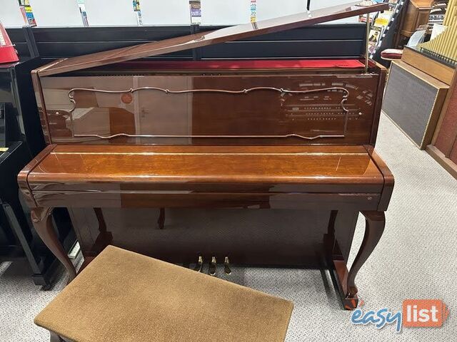 Kawai C107M Upright Piano ? Polished Mahogany Finish