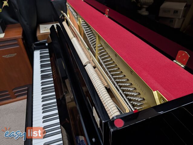 Yamaha T121 Upright Piano Pre-Loved? Timeless Quality, Incredible Value