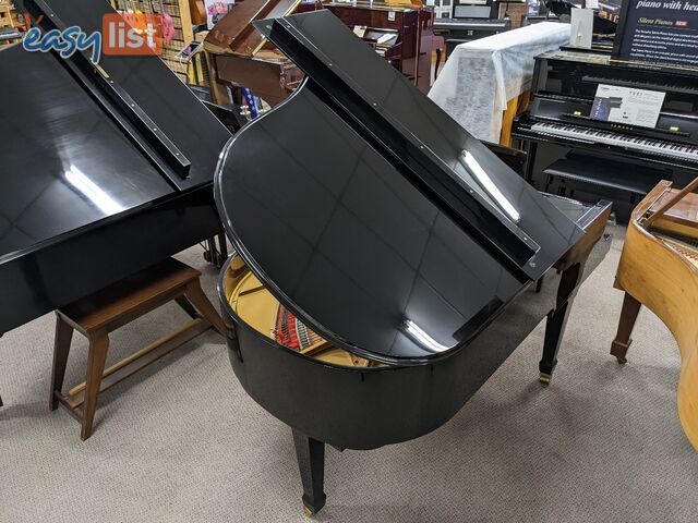 NOW SOLD ~ Beale Grand Piano GP183 Grand Piano Ebony Polished (Purchased New 2010 )