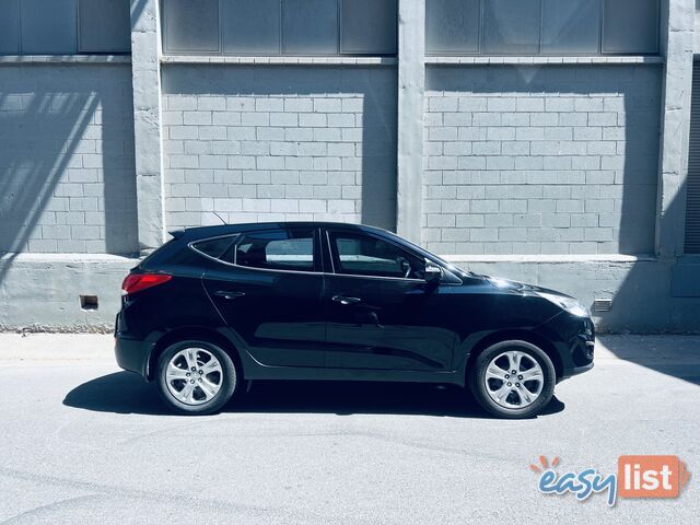 2013 HYUNDAI iX35 ACTIVE (FWD) 5 SP MANUAL 4D WAGON