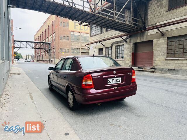 2002 HOLDEN ASTRA CITY 4 SP AUTOMATIC 4D SEDAN