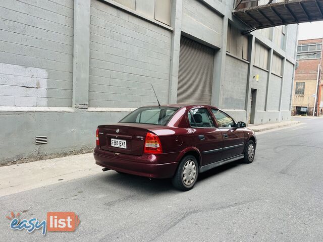 2002 HOLDEN ASTRA CITY 4 SP AUTOMATIC 4D SEDAN