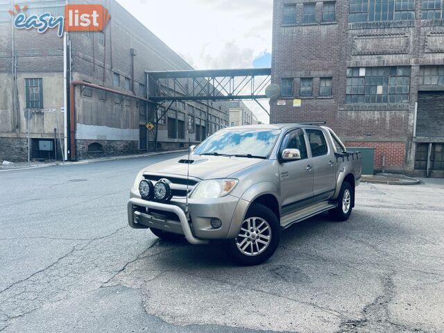 2005 Toyota Hilux (4x4) 150 SR5 Dual Cab Utility 4 Speed Automatic Turbo Diesel 2005 Toyota Hilux (4x4) 150 SR5 Dual Cab Utility 4 Speed Automatic Turbo Diesel