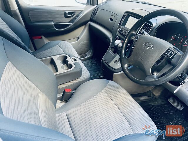 2017 HYUNDAI iLOAD 3S LIFTBACK 5 SP AUTOMATIC 4D VAN