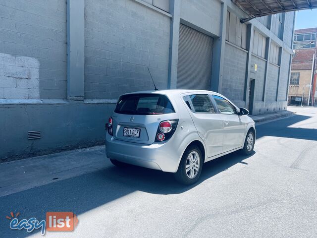 2016 HOLDEN BARINA CD R PACK 6 SP AUTOMATIC 5D HATCHBACK