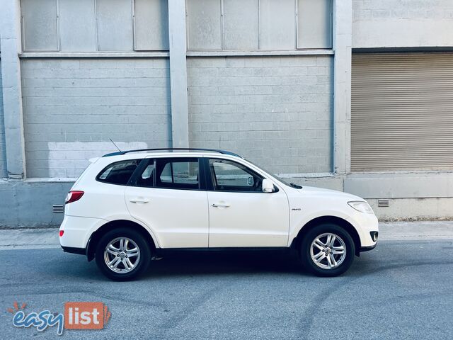 2011 Hyundai Santa Fe Wagon 6 Speed Manual Turbo Diesel 7 Seats