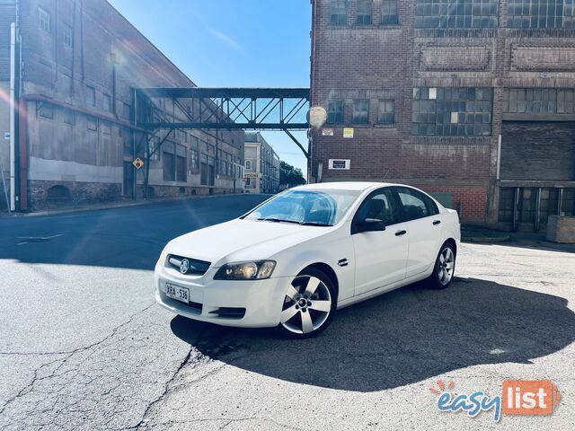 2006 Holden Commodore Omega Sedan Automatic