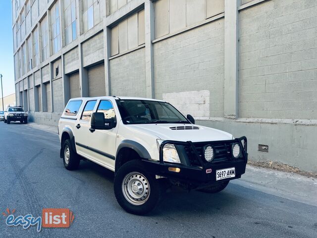 2011 ISUZU D-MAX SX (4x2) 4 SPEED AUTOMATIC CREW CAB UTILITY