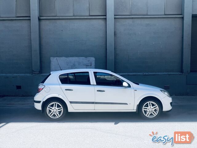 2005 Holden Astra CD Wagon 4 Speed Automatic