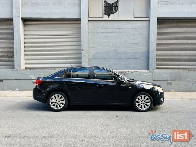 2011 HOLDEN CRUZE CDX 6 SPEED AUTOMATIC 4D SEDAN 