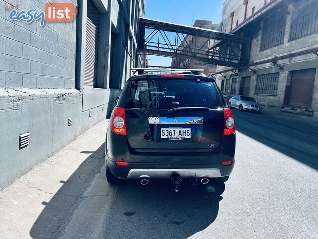 2010 HOLDEN CAPTIVA LX (4x4) 5 SP AUTOMATIC 4D WAGON