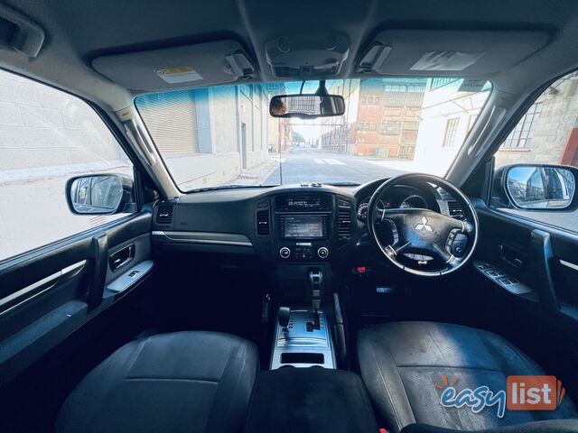 2011 MITSUBISHI PAJERO GLX LWB (4x4) 5 SP AUTO SPORTS MODE 4D WAGON TURBO DIESEL 