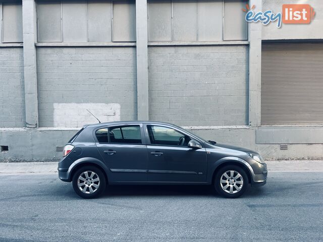 2006 HOLDEN ASTRA CD 5 SP MANUAL 4D WAGON