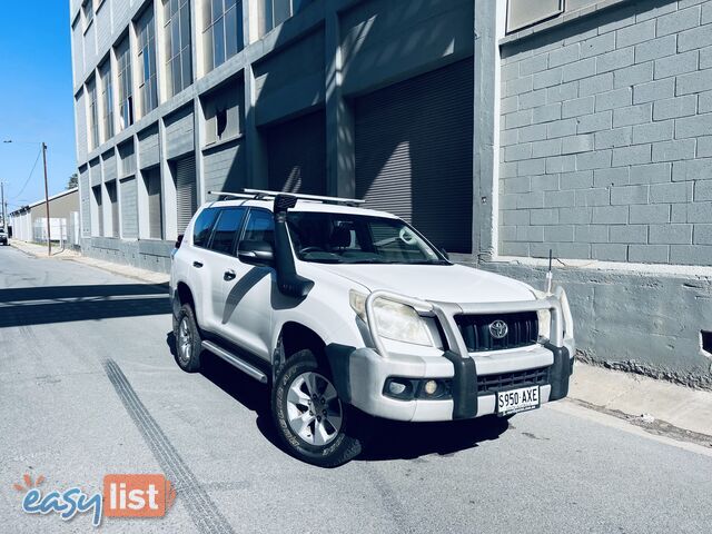 2011 TOYOTA LANDCRUISER PRADO GX (4x4) 5 SPEED SEQUENTIAL AUTOMATIC 4D WAGON