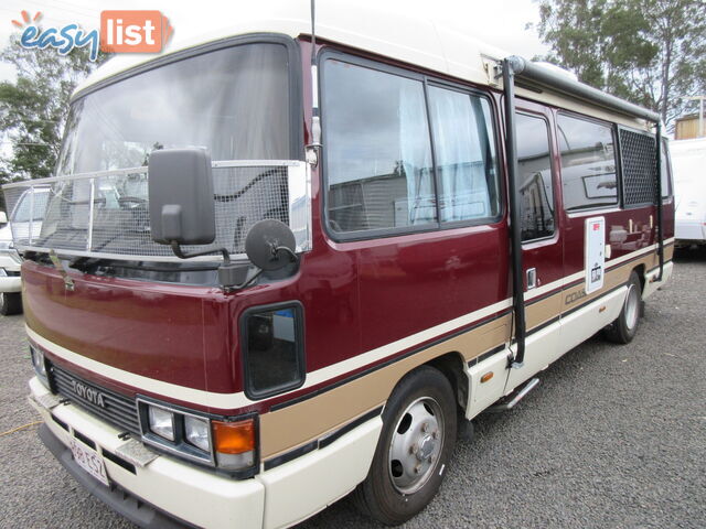 TOYOTA COASTER SUPER LOUNGE.