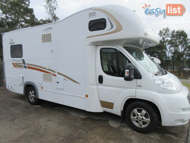 JAYCO CONQUEST MOTORHOME.