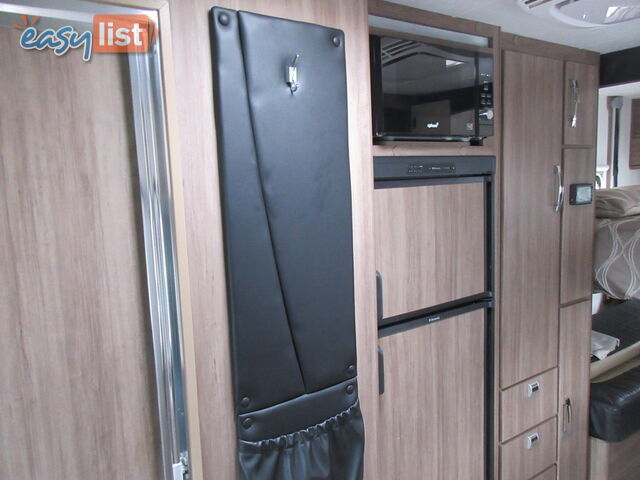 JAYCO CONQUEST MOTORHOME.