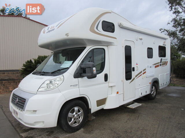 JAYCO CONQUEST MOTORHOME.