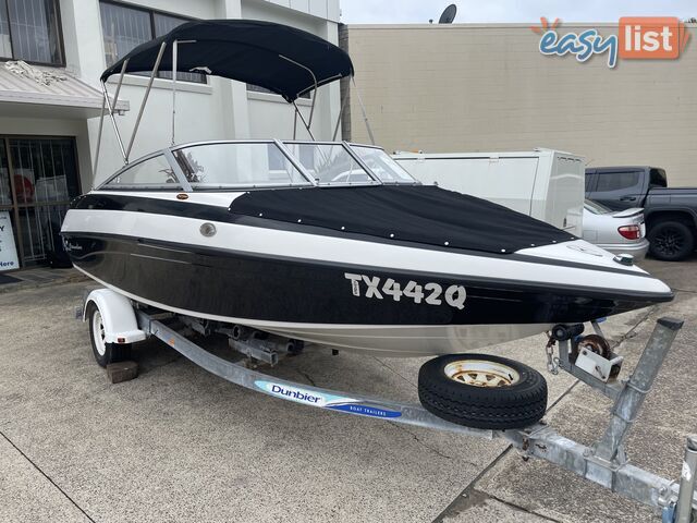 2010 Crownline 180BR - V6 Mercruiser - Only 303 Hours!