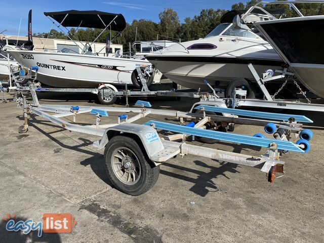 2002 Redco Boat Trailer 