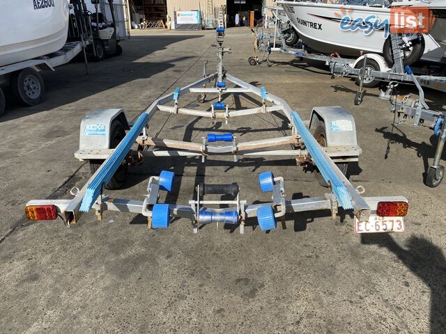 2002 Redco Boat Trailer 