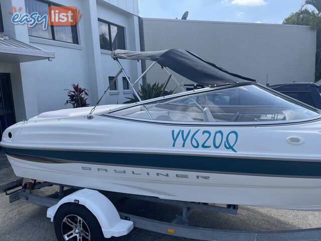 2000 Bayliner 1850 Capri