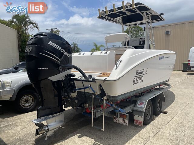 2003 Boston Whaler Outrage 24 - 350HP Verado 348 Hours!