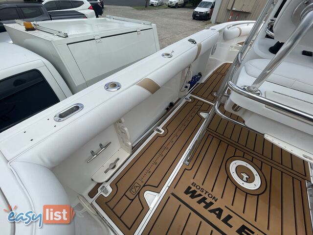 2003 Boston Whaler Outrage 24 - 350HP Verado 348 Hours!