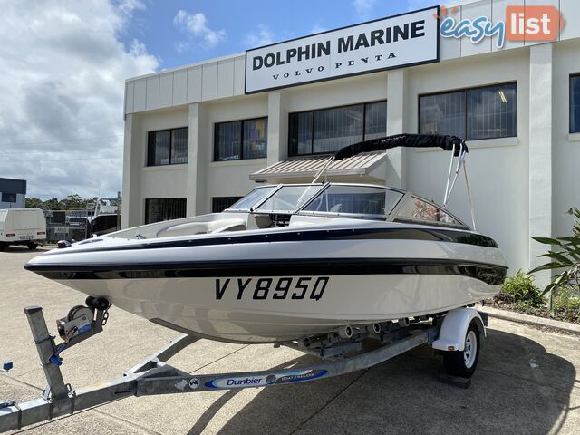 2010 Crownline 180 Bowrider - Only 197 Hours!