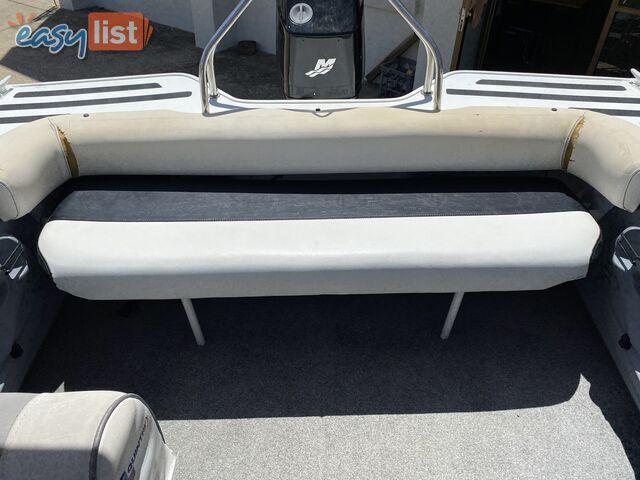 2007 Quintrex 480 Freedom Sport  with 75hp Mercury outboard on Fully Galvanized braked trailer