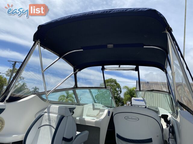 2004 Huntsman 6000 Series Half Cabin