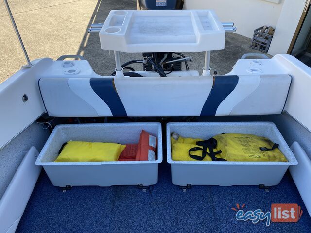 2005 Freedom 4.94 Getaway powered by 70hp Suzuki 