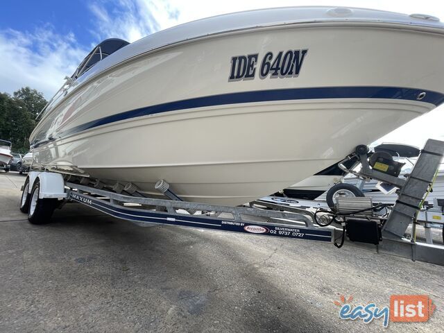 2006 Maxum 2400 SC3 Cuddy Cabin