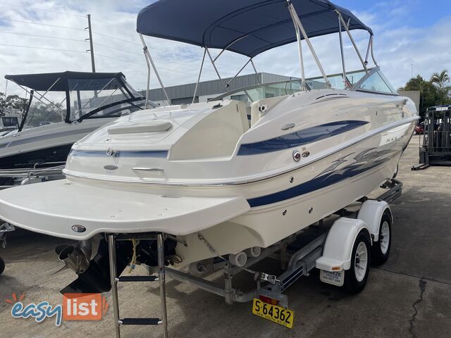 2006 Maxum 2400 SC3 Cuddy Cabin