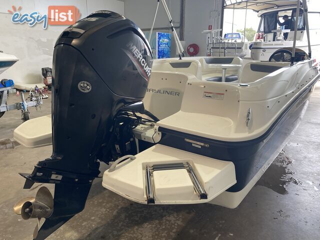 2019 Bayliner Element 18 - Mercury 115HP Outboard - Only 38 Hours!