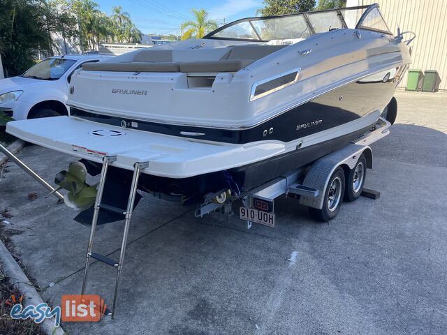 2018 Bayliner 742 - Mercruiser 6.2L V8