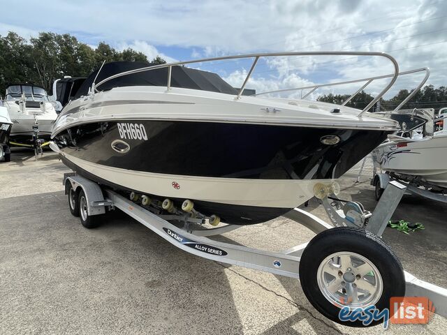 2018 Bayliner 742 - Mercruiser 6.2L V8