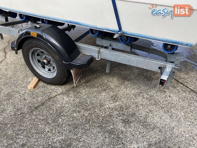5m Seafarer cuddy cabin powered by 60hp Honda fuel injected four stroke  