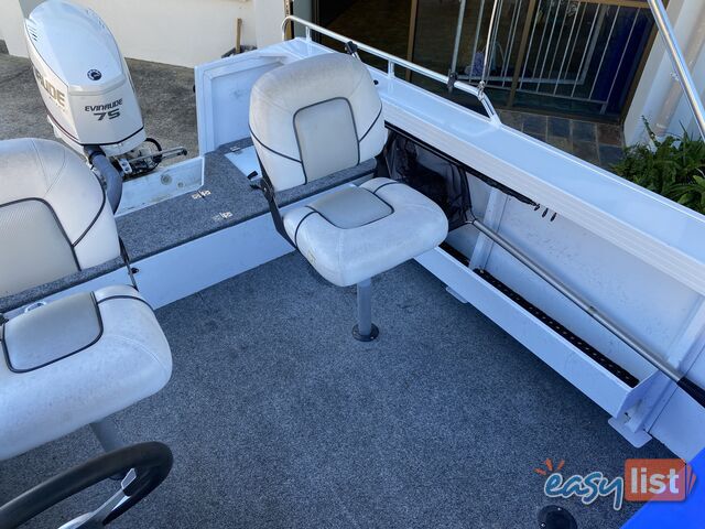 2014 Quintrex 460 Renegade 