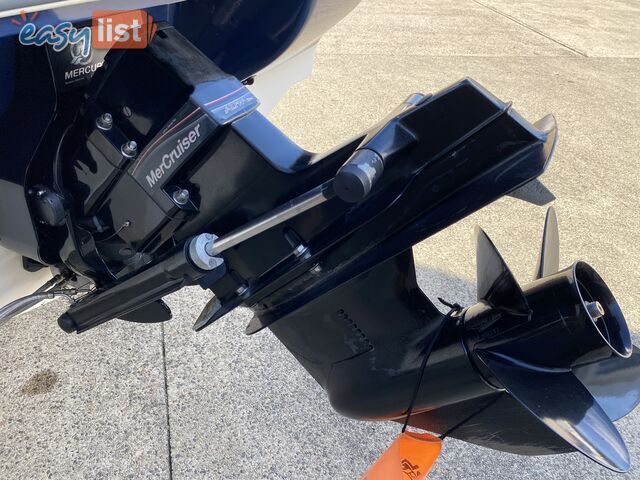 2006 Sea Ray 180le Bowrider Powered by 3ltr 135hp Mercruiser inboard
