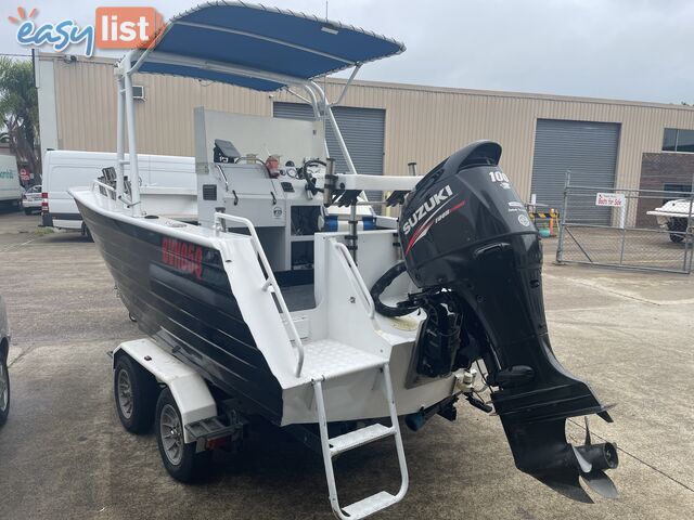 2001 Trailcraft 5.3m Centre Console