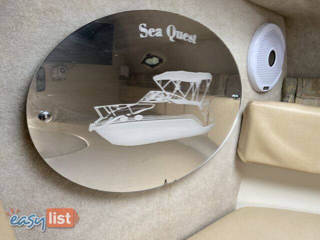 2008 Stingray 240cs Cuddy Cabin 