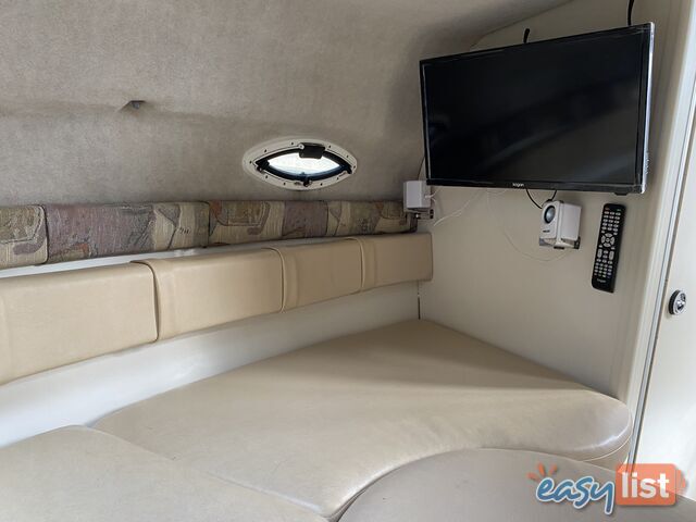 2008 Stingray 240cs Cuddy Cabin 