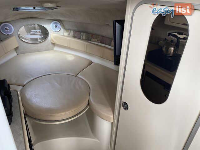 2008 Stingray 240cs Cuddy Cabin 