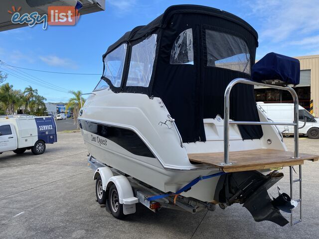 2008 Stingray 240cs Cuddy Cabin 
