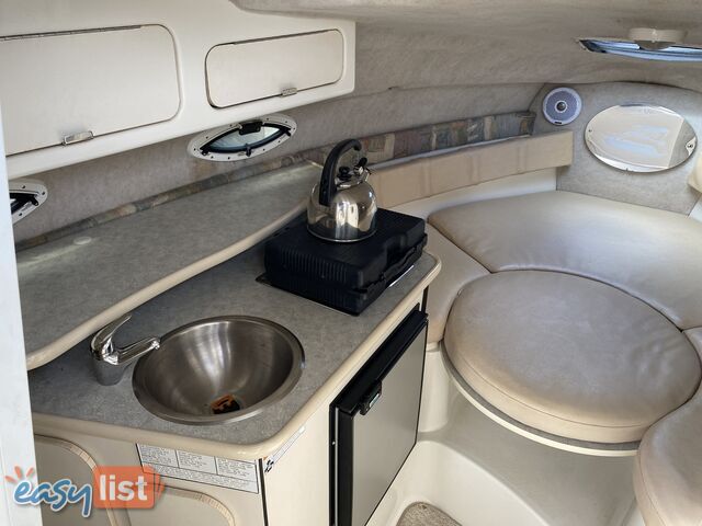 2008 Stingray 240cs Cuddy Cabin 